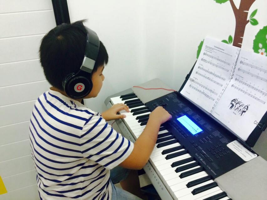 Dạy kèm organ tại nhà